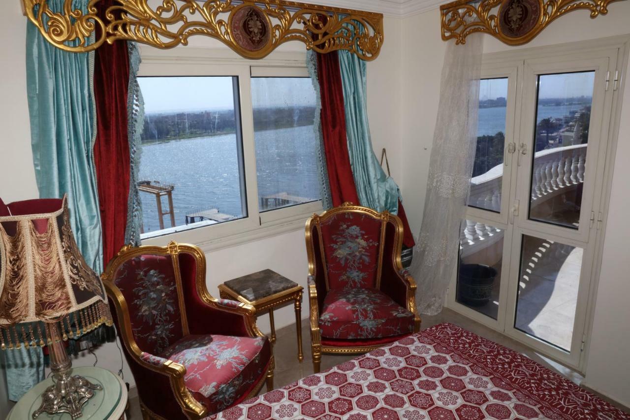 Maadi, Direct Nile River View From All Rooms カイロ エクステリア 写真